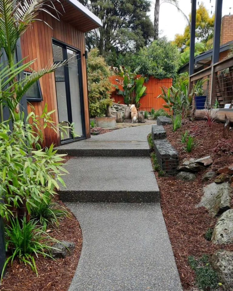 backyard pod home office in Eltham Melbourne