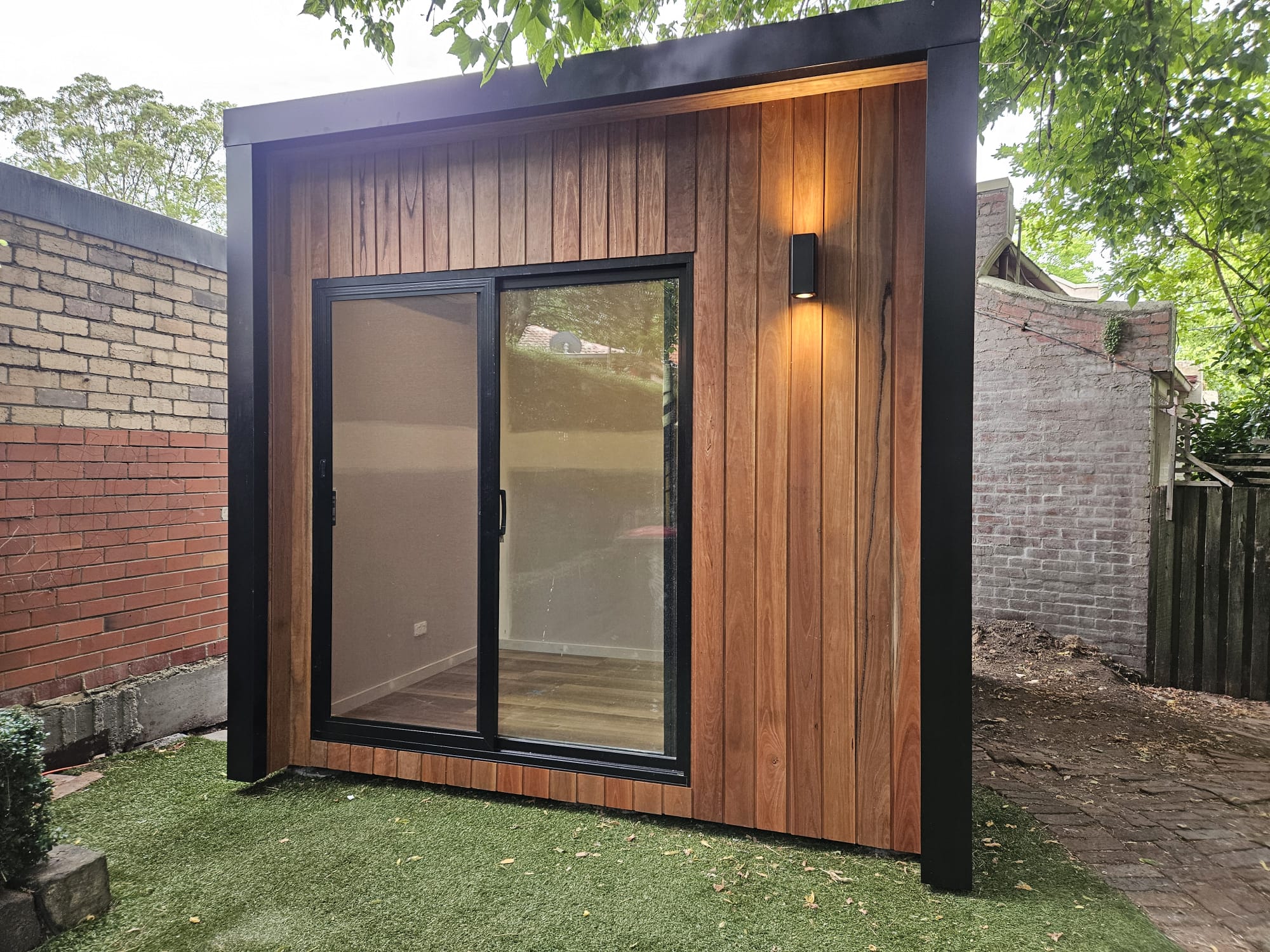 Backyard pods Geelong Melbourne regional Victoria installation