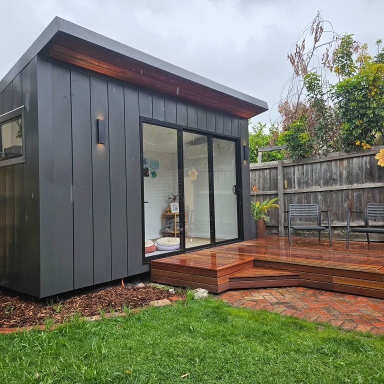 Thornbury Garden Pod